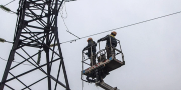 Ситуація зі світлом на правому березі Києва погіршилася до рівня лівого: в Yasno пояснили, що відбувається