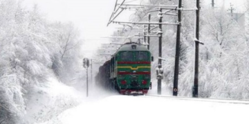 В Україні понад 100 поїздів курсуватимуть за новим графіком: де дізнатися розклад