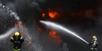 В Белгородской области раздаются взрывы: россияне сообщают об атаке беспилотников и работе ПВО