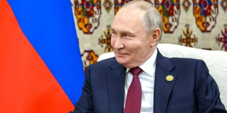 Игра в имитацию: почему соседи Украины не верят в миролюбие Кремля