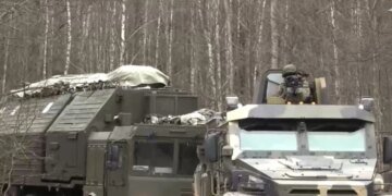 У білорусі зафіксували ймовірні транспортні засоби "орєшніка" – супутникові знімки