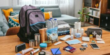 МВД призывает украинцев готовиться к худшему: украинцам дали список необходимого на первое время