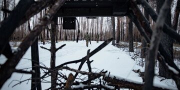 На фронті за добу зафіксовано 205 ворожих атак за добу. У Генштабі показали карти бойових дій