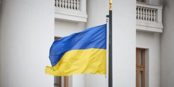 Зеленський: Україна запровадила пакет санкцій проти лукашенка