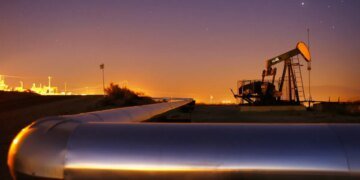 ЕС требует от Украины восстановить нефтепровод «Дружба» для Венгрии и Словакии