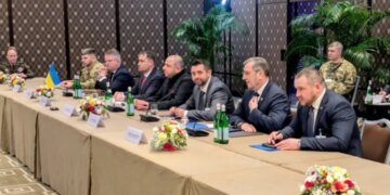 Украинская делегация в Женеве отбила натиск Мединского: что происходило за закрытыми дверями