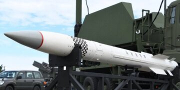 США блокируют производство ракет Patriot в Европе: причины и последствия
