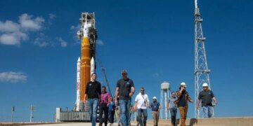 NASA знову скасувала березневий запуск місії Artemis II навколо Місяця через технічну несправність ракети