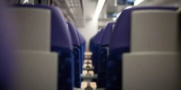 Укрзалізниця змінила маршрути поїздів після атаки рф на Київщину 22 лютого