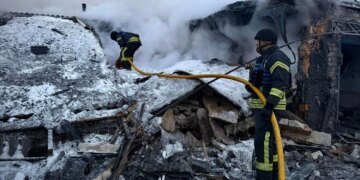 Атака рф на Київщину 22 лютого – одна людина загинула, 8 врятовано