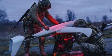 Українські військові знищили два російські ЗРК "Тор" та уразили нафтобазу в Луганську