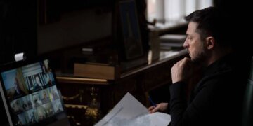 Після масованого нічного удару рф захист неба в регіонах буде посилено – Зеленський