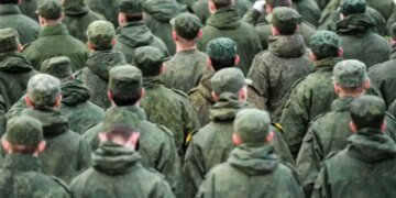 кремль використовує колишніх полонених для фейкових "зізнань" про нібито катування в Україні