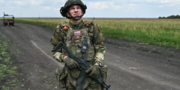 Без воды и связи — но с угрозами: ГУР перехватило “обстановку” в армии РФ. ВИДЕО