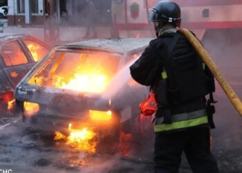 Взрывы в Запорожье: поврежден промышленный объект, погиб мужчина