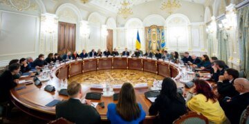 Зеленський обговорив з депутатами Європарламенту відновлення енергосистеми України та масштабування PURL