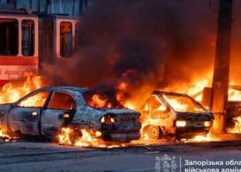 Войска РФ осуществили массированный обстрел Запорожья: есть раненые