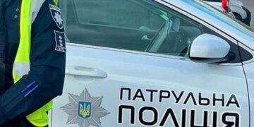 В Киеве патрульные применили оружие, чтобы остановить водителя-беглеца