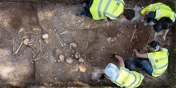 Трепанація та велетні: археологи виявили під Кембриджем незвичне поховання вікінгів IX століття