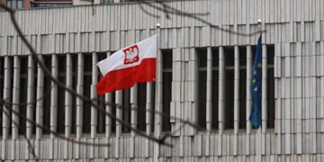 У Польщі чоловіка засудили за шпигунство для РФ, зокрема щодо стратегічного аеропорту Жешува