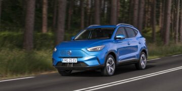 Не Tesla единой: водителям назвали самые выгодные электромобили