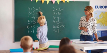 Это системный крах: названа главная угроза экономике Украины на ближайшие 10 лет