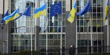 Послы ЕС согласовали законодательные механизмы предоставления Киеву кредита в €90 млрд.