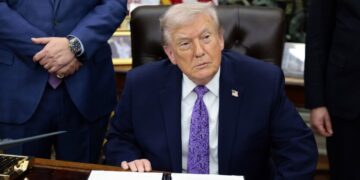 Покушение на Трампа: вооруженного мужчину застрелили в Мар-а-Лаго