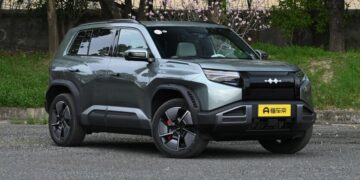 Украинские водители массово переходят на автомобили из КНР: рынок вырос на 71%