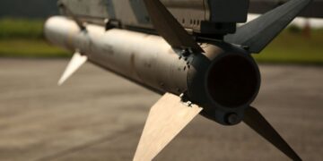 Украина получит новые американские AIM: как они сбивают реактивные “Шахеды” и крылатые ракеты