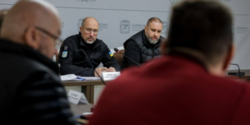 РФ била по основній енергомережі України, блоки АЕС були розвантажені — Шмигаль