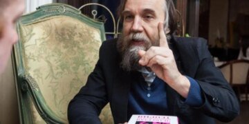 В шаге от бездны: Дугин после “событий в Иране” истерит и требует немедленной мобилизации в РФ