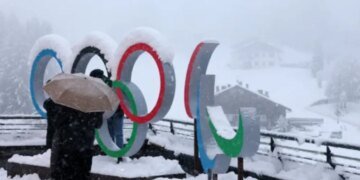 “Она политическая”: украинским спортсменам запретили на Паралимпиаде национальную форму. ФОТО