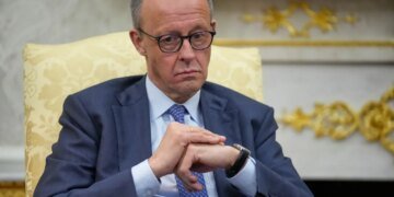 Україна повинна мати можливість зберегти свою територію – Мерц