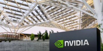 СЕО Nvidia натякнув на припинення інвестицій в OpenAI та Anthropic через їхній вихід на біржу