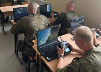 росія планує подвоїти чисельність підрозділів безпілотних систем за рахунок набору молоді