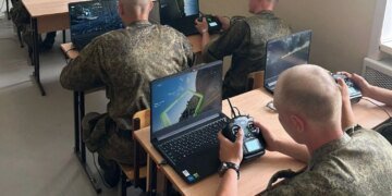 росія планує подвоїти чисельність підрозділів безпілотних систем за рахунок набору молоді