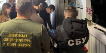 У Дніпрі викрили схему дезертирства за 4-15 тисяч доларів – Офіс генпрокурора