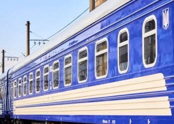 “Укрзализныця” восстановила большинство участков на железной дороге, которые были повреждены в результате ночного обстрела России