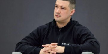 Федоров хоче прибрати "зоопарк рішень" у закупівлі дронів: потреба формуватиметься "автоматично" на основі бойових даних