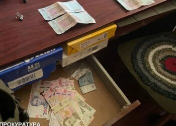 В Винницкой области заместитель командира роты была уличена в продаже «отпусков» военным