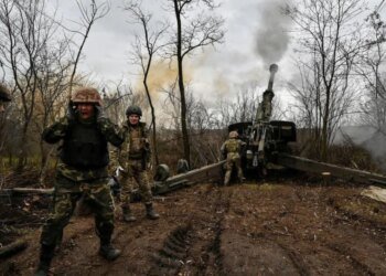 Силы обороны сдерживают наступление: за сутки на фронте произошло более полутора сотен атак