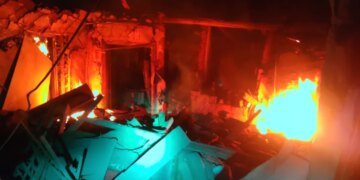 В Донецкой области после российского удара из-под завалов извлекли тела мужчины и женщины. ВИДЕО