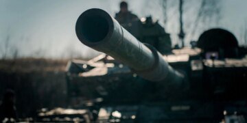 На фронті зафіксовано 215 боїв, ворог запустив понад 2,8 тис. дронів – Генштаб