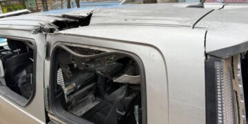 Російський дрон атакував евакуаційне авто на Донеччині, є загиблі і поранені