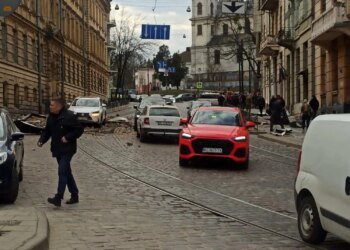 Кількість постраждалих у Львові через атаку рф зросла до семи осіб, зафіксовано значні руйнування