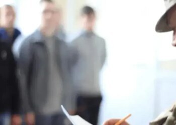 ТЦК напоминает: юноши в возрасте 17 лет должны встать на воинский учет до 31 июля