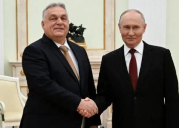 Конец эпохи «друга Путина»: Орбана освистывают, а его власть рассыпается на глазах