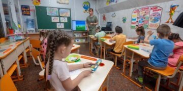 На Львовщине из одного садика несколько дней подряд детей отправляют в больницу: что произошло