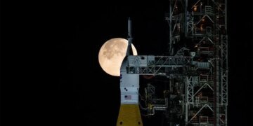 NASA цього тижня планує запустити екіпаж Artemis II у політ навколо Місяця